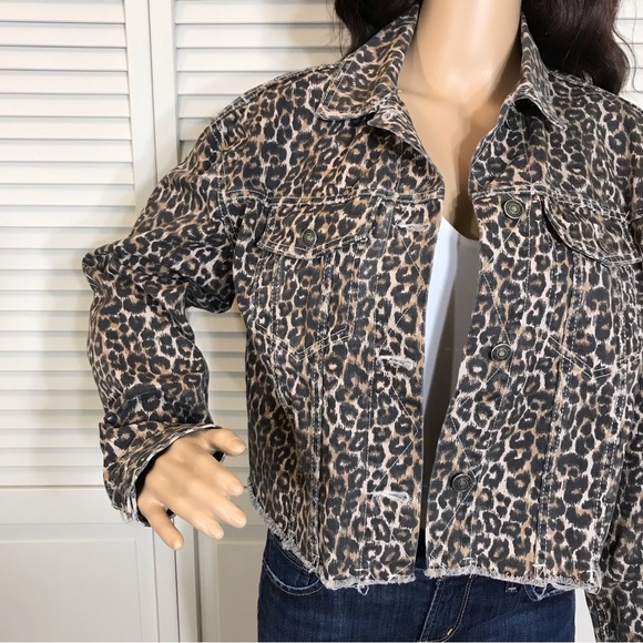 Free People Cropped Leopard Denim Jacket XS - Picture 3 of 12